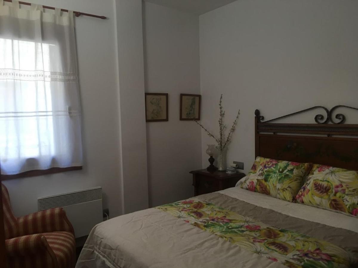 Apartament Flamisell Pobleta de Bellvehí Exteriör bild